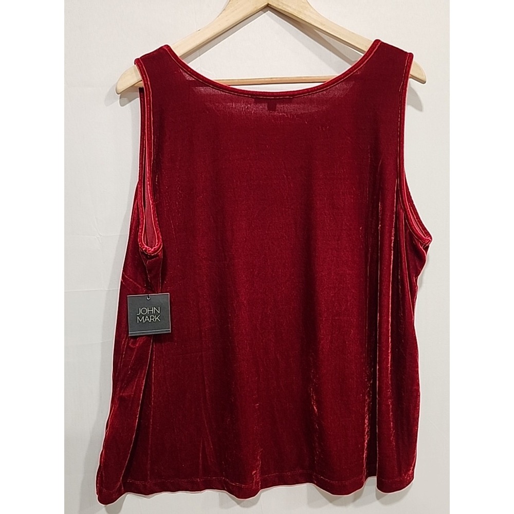 John‎ Mark NWT Blouse Womens 2X Red, Sleeveless Velvety Top, Soft Stretchy - Picture 8 of 8